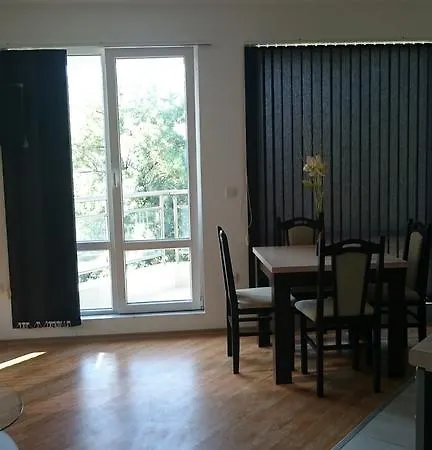 Strandzha * Китен
